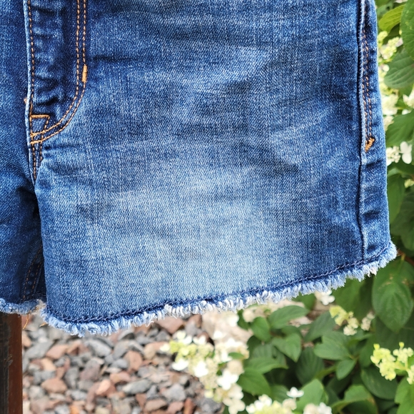 Gap denim Shorty Shorts size 10 - Picture 4 of 7